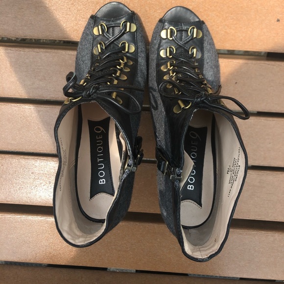 Boots - Picture 4 of 4